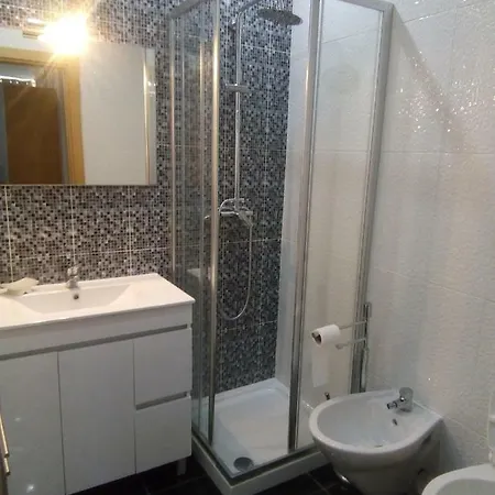 Casa Laranjinha No3 *